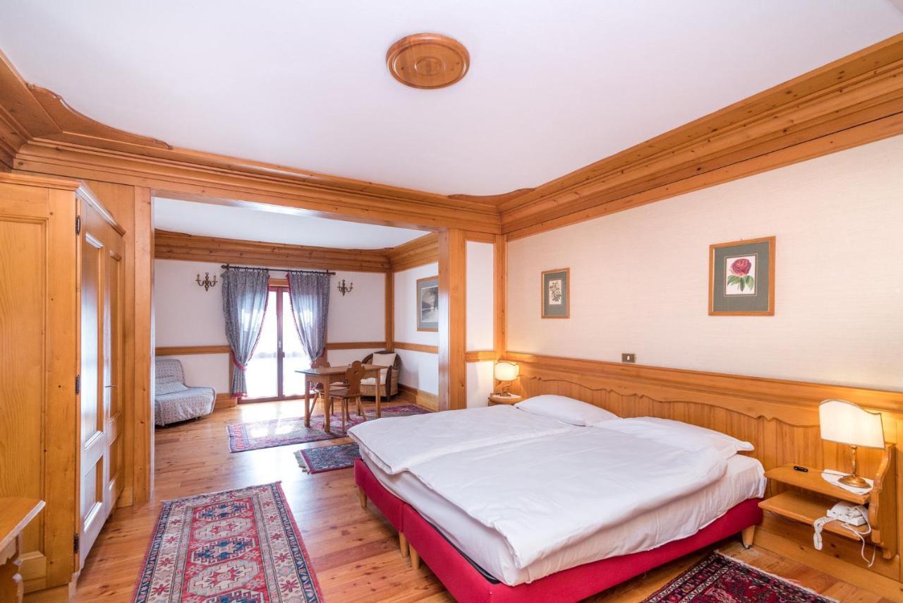Hotel Valgranda Wellness & Spa Val di Zoldo Exteriör bild