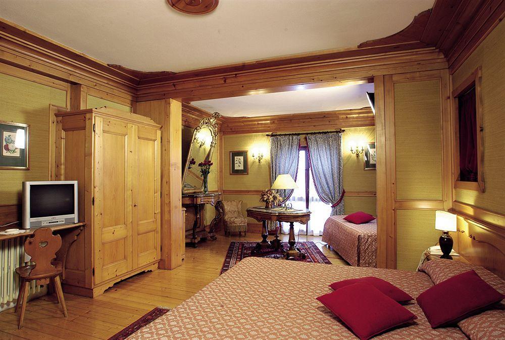 Hotel Valgranda Wellness & Spa Val di Zoldo Exteriör bild