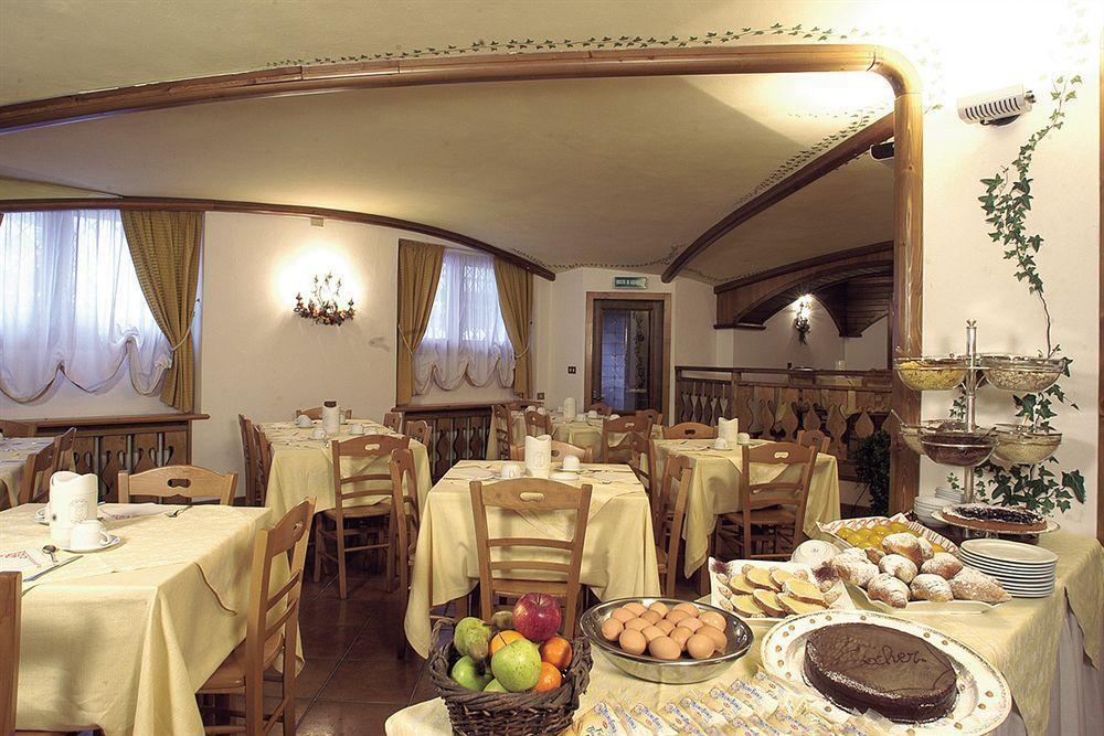 Hotel Valgranda Wellness & Spa Val di Zoldo Exteriör bild