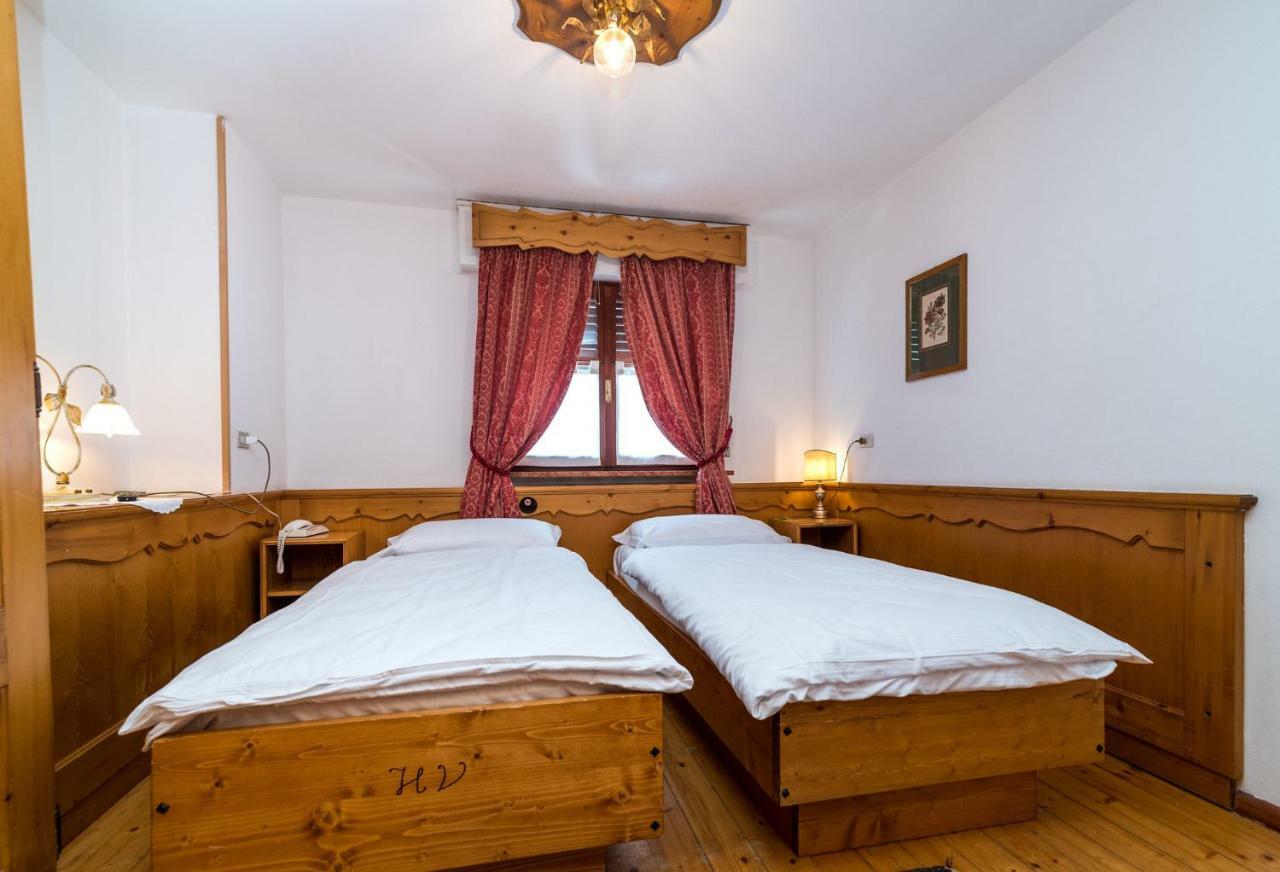 Hotel Valgranda Wellness & Spa Val di Zoldo Exteriör bild